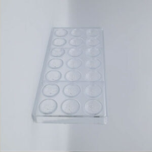Chocolate mold lunar terrain hemisphere - Nora Chokladskola - Image 2